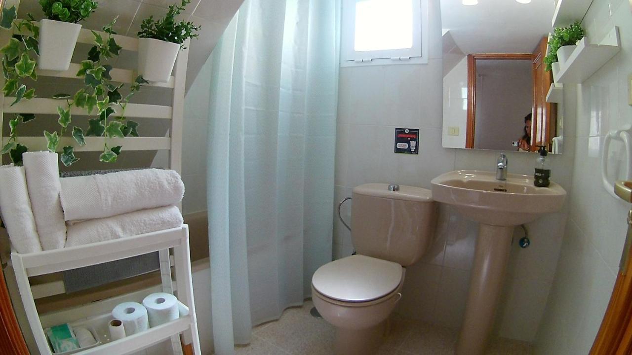 Center Santa Cruz, Alojamiento Centrico Con Gran Terraza, Cocina , Salon Y Banos, Todo Privado Eksteriør bilde