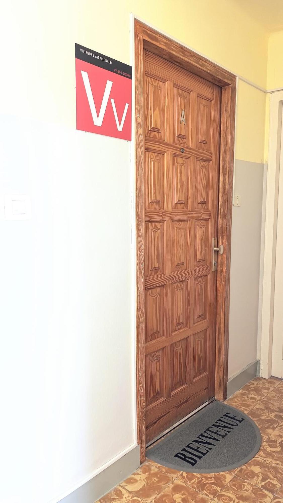 Center Santa Cruz, Alojamiento Centrico Con Gran Terraza, Cocina , Salon Y Banos, Todo Privado Eksteriør bilde